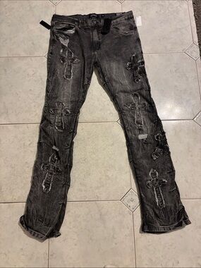 Men's Straight Black Stacked Boot Cut  Cross-Accent Jeans